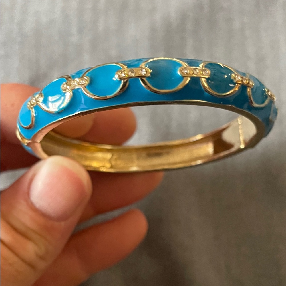 Sequin Hearts Turquoise and Gold Bracelet